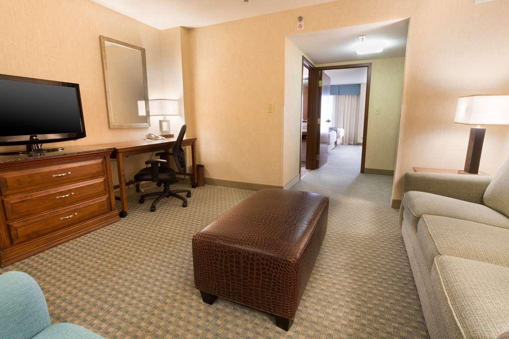 Drury Inn & Suites Birmingham Lakeshore Drive Rum bild
