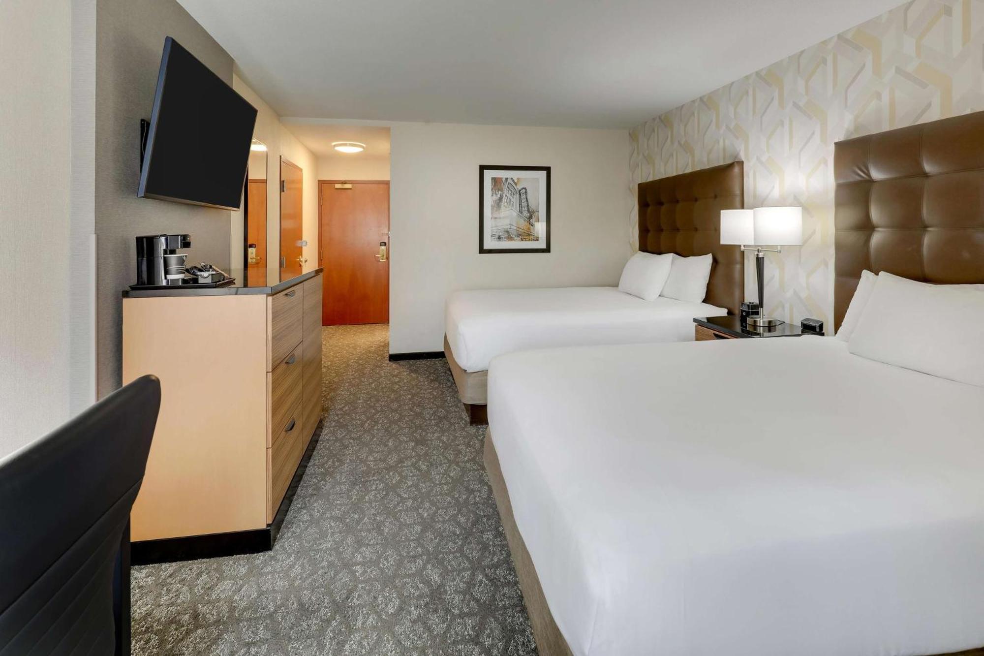 Drury Inn & Suites Birmingham Lakeshore Drive Exteriör bild