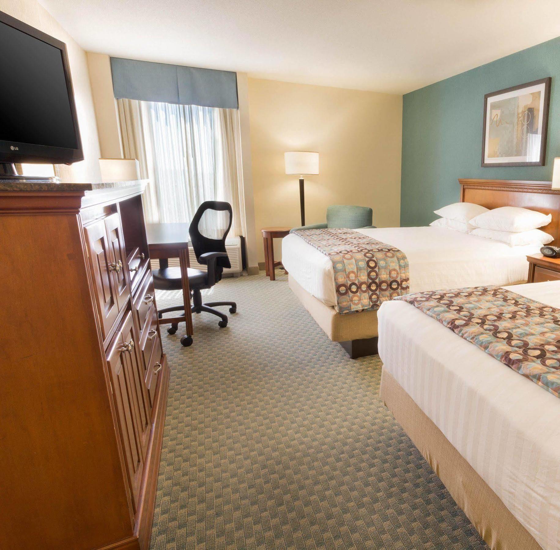 Drury Inn & Suites Birmingham Lakeshore Drive Exteriör bild